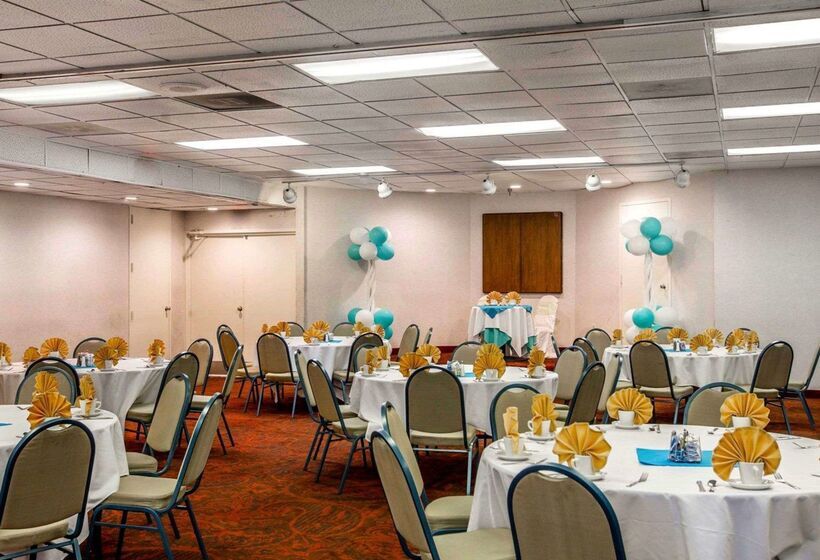 فندق Quality Inn & Suites Montebello   Los Angeles