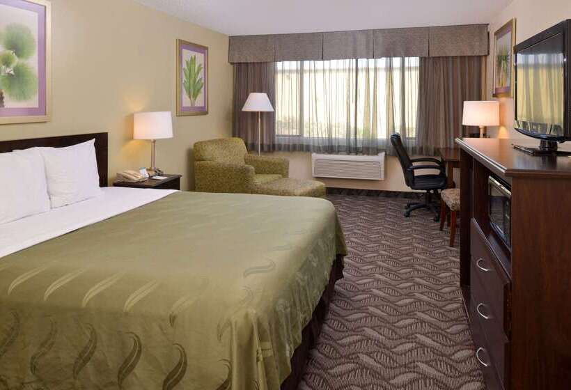 فندق Quality Inn & Suites Montebello   Los Angeles