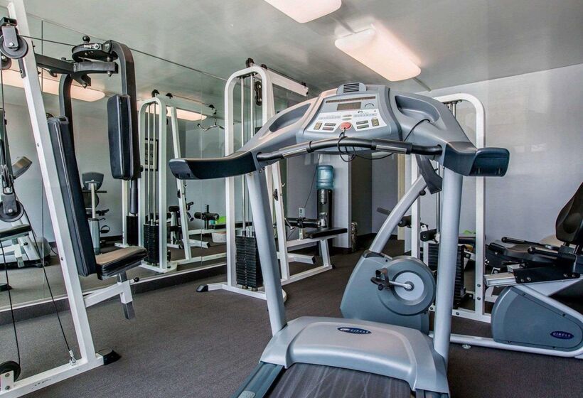 فندق Quality Inn & Suites Montebello   Los Angeles