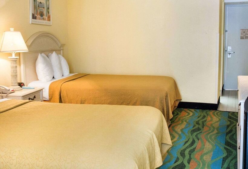 호텔 Quality Inn & Suites Oceanfront