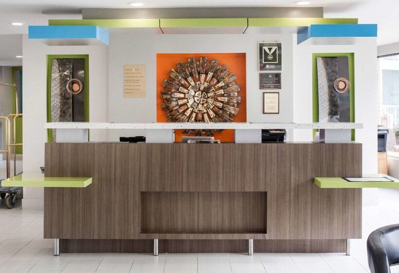 호텔 Quality Inn & Suites Oceanfront