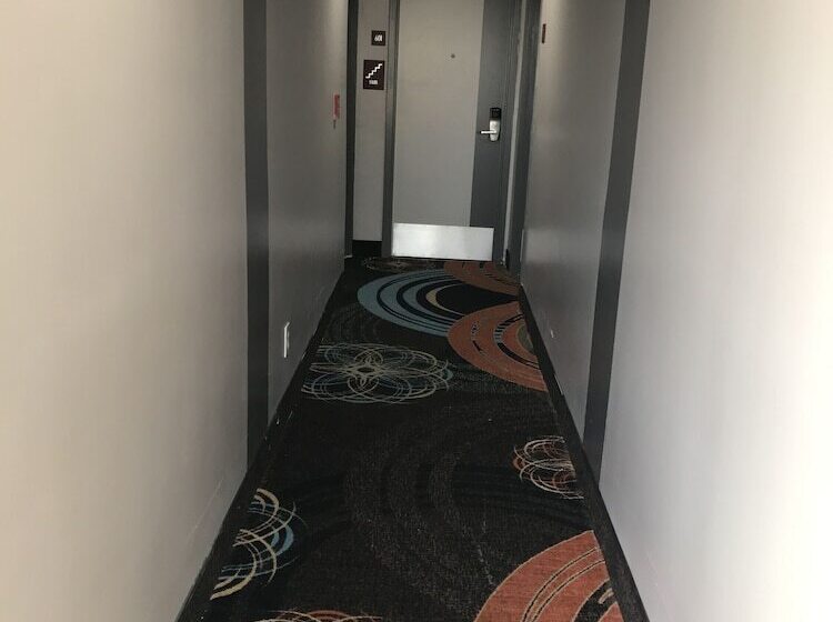 호텔 Quality Inn & Suites Oceanfront