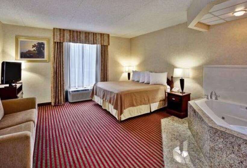 בית מלון כפרי Quality Inn & Suites