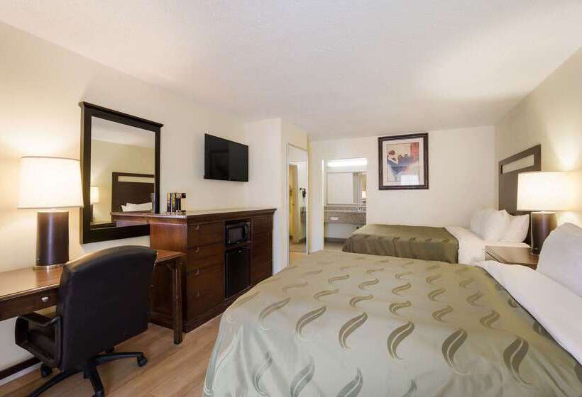 فندق Quality Inn & Suites Conference Center Statesboro Historic District