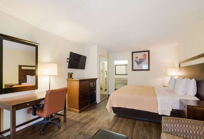فندق Quality Inn & Suites Conference Center Statesboro Historic District