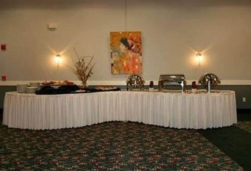 فندق Quality Inn & Suites Conference Center Statesboro Historic District