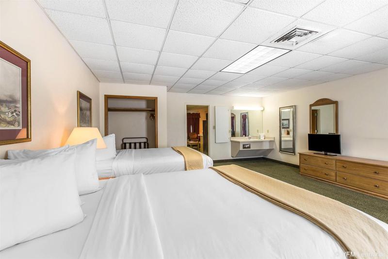 호텔 Quality Inn & Suites