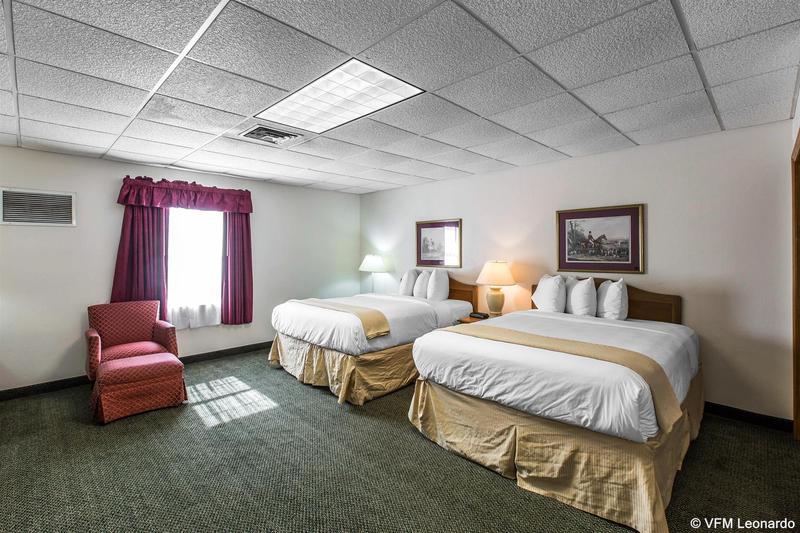 호텔 Quality Inn & Suites