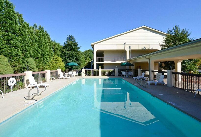 호텔 Quality Inn University