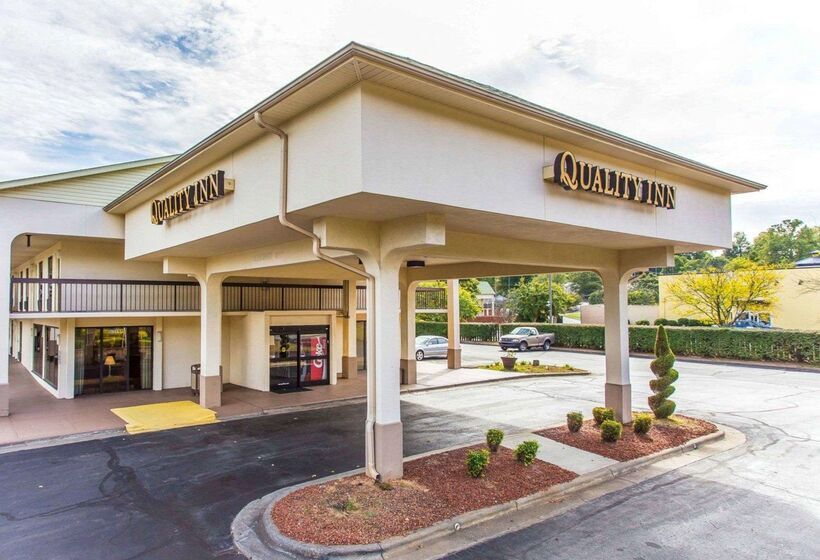 호텔 Quality Inn University