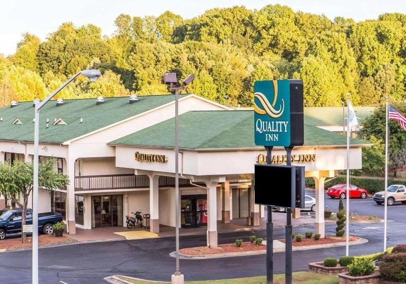 호텔 Quality Inn University