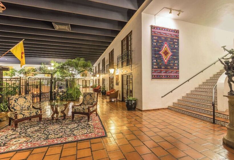 Ramada Hotel & Conference Center By Wyndham Las Cruces