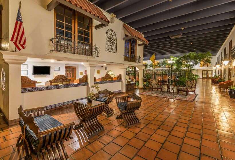 Ramada Hotel & Conference Center By Wyndham Las Cruces