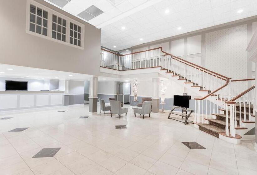 בית מלון כפרי Ramada By Wyndham Henderson/evansville