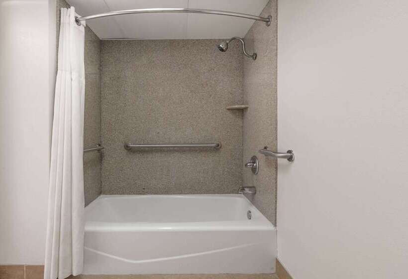 酒店 Ramada By Wyndham Odessa Near University Of Texas Permian