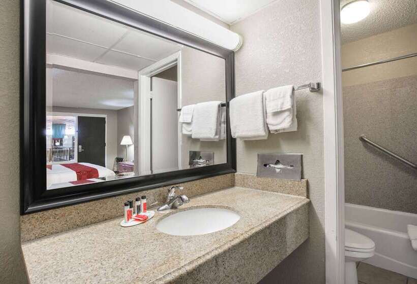 酒店 Ramada By Wyndham Odessa Near University Of Texas Permian