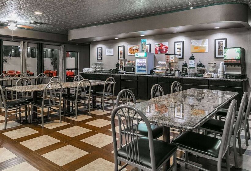 酒店 Ramada By Wyndham Odessa Near University Of Texas Permian