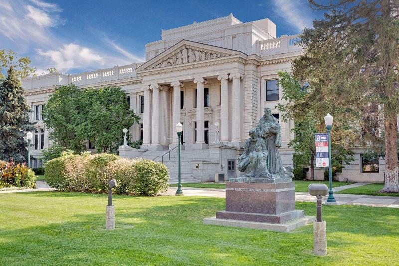 فندق Ramada By Wyndham Provo