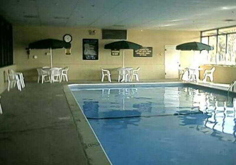 Отель Towneplace Suites By Marriott East Hartford