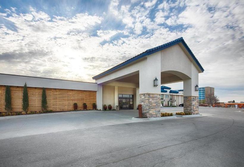 هتل Coco Key Omaha  And Water Resort