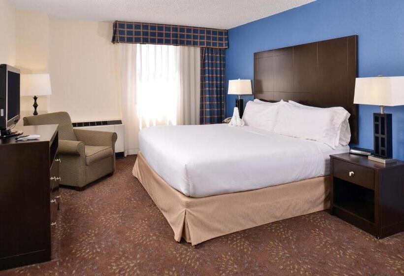 Ramada Plaza By Wyndham Sheridan Hotel & Convention Center