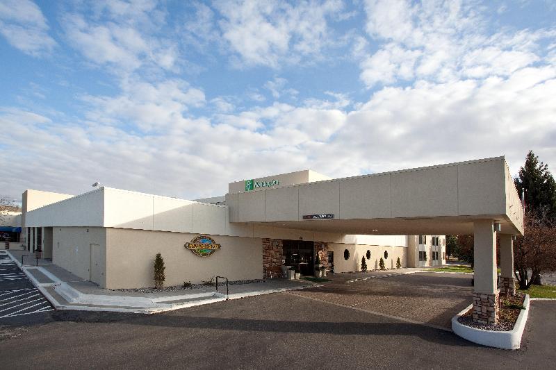 Ramada Plaza By Wyndham Sheridan Hotel & Convention Center