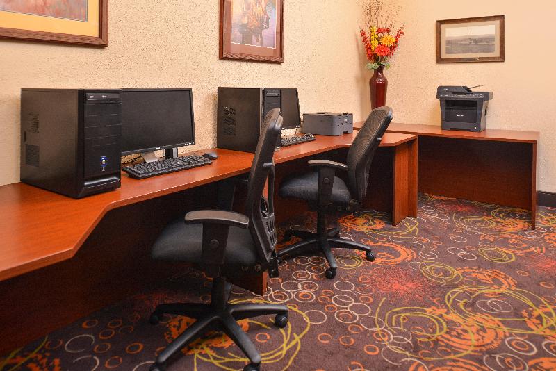 Ramada Plaza By Wyndham Sheridan Hotel & Convention Center