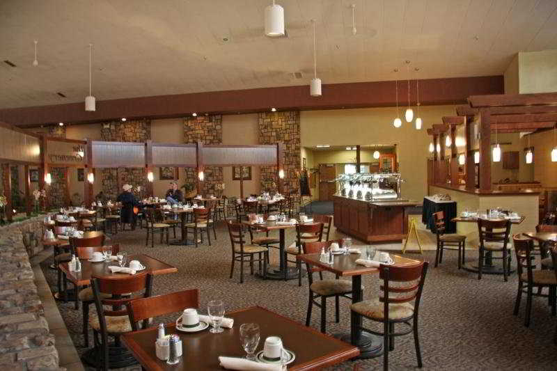 Ramada Plaza By Wyndham Sheridan Hotel & Convention Center