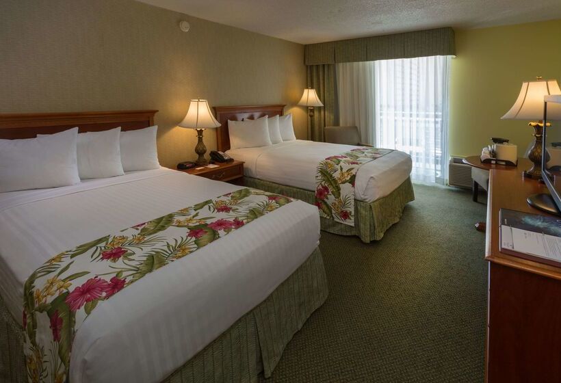 בית מלון כפרי Ramada Plaza By Wyndham Waikiki