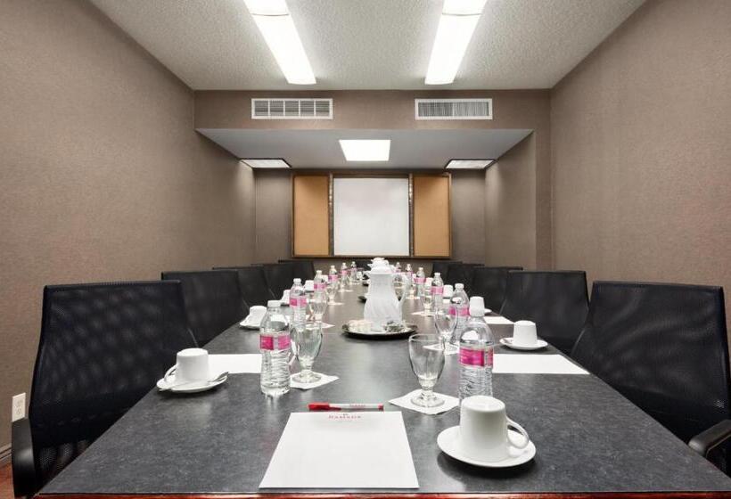 Red Lion Hotel Gillette