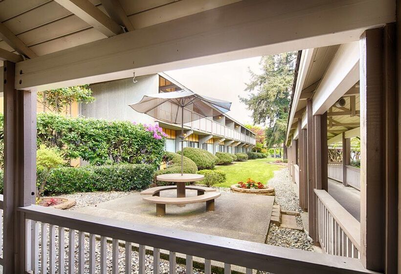 Red Lion Hotel Bellevue