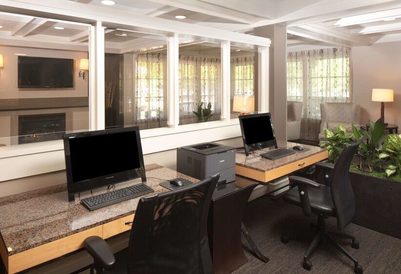 Red Lion Hotel Bellevue