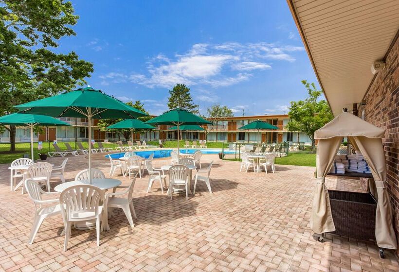 فندق Red Lion Inn & Suites Branson