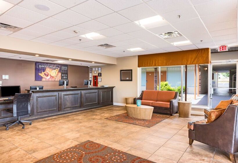 فندق Red Lion Inn & Suites Branson