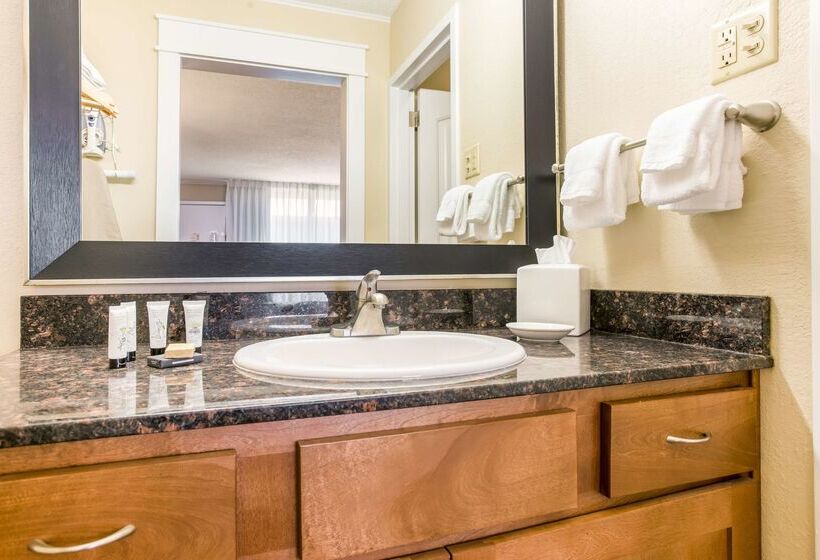 فندق Red Lion Inn & Suites Branson