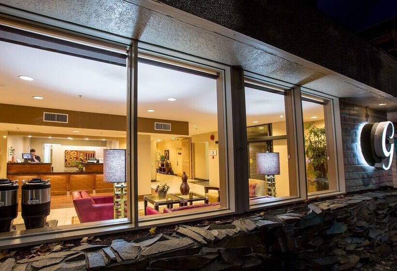 فندق Red Lion Inn & Suites Olympia, Governor