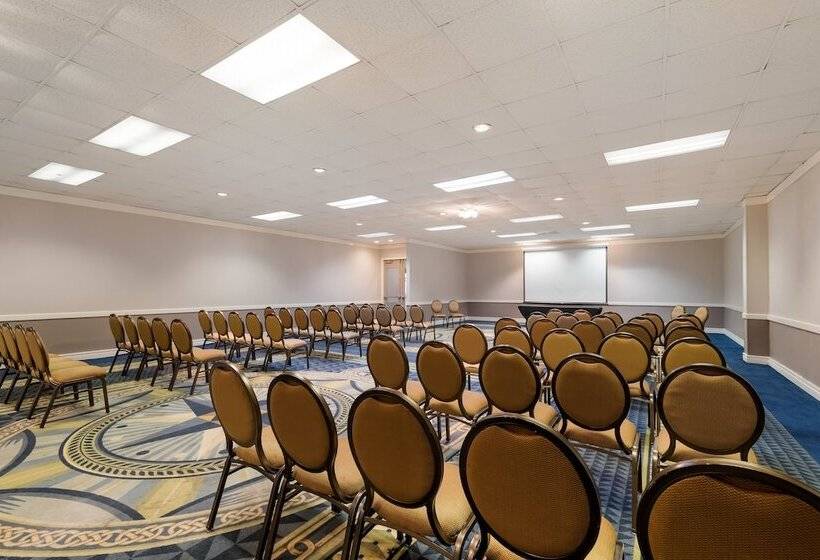 ホテル Red Roof Inn & Conference Center Mckinney