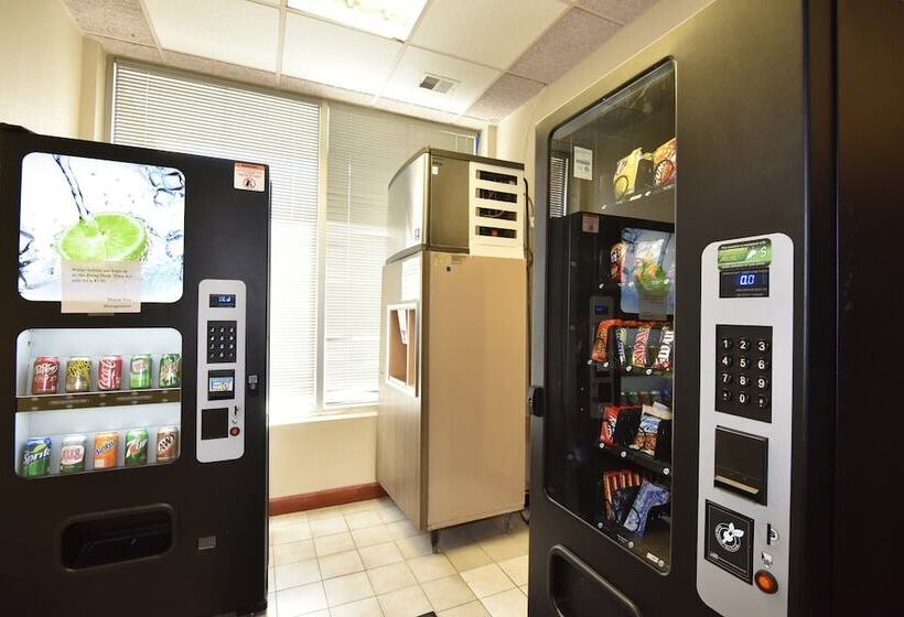 ホテル Red Roof Winchester   Lexington East