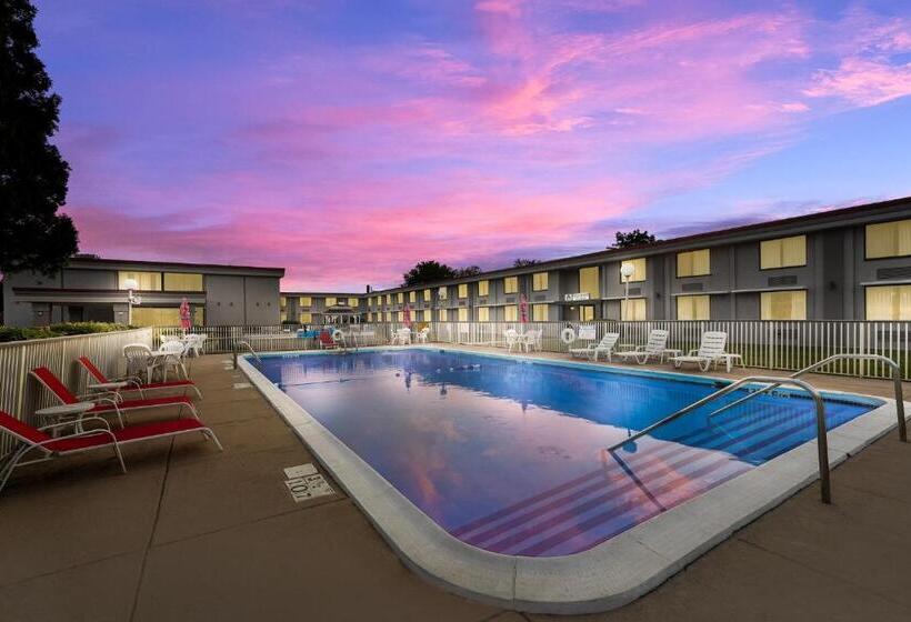 فندق Red Roof Inn Painted Post