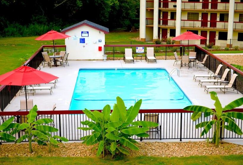 فندق Red Roof Inn & Suites Commerce  Athens