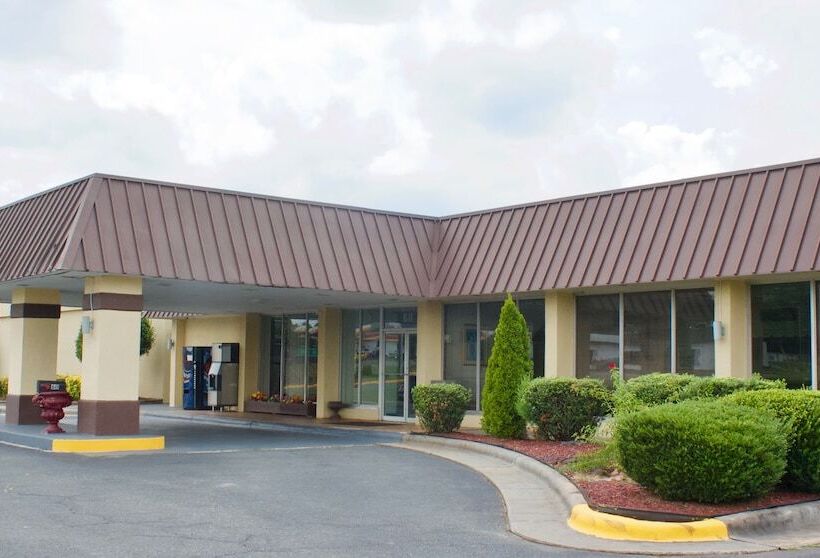 فندق Rodeway Inn