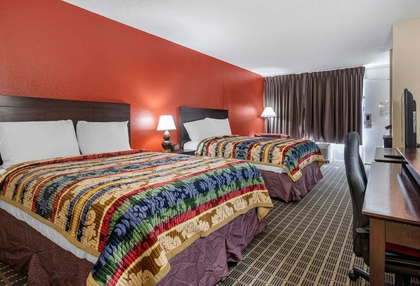 בית מלון כפרי Rodeway Inn