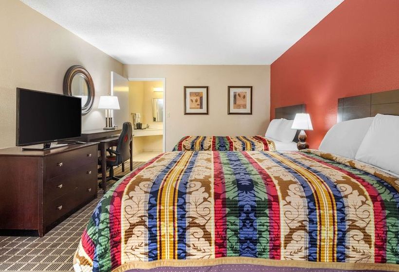 בית מלון כפרי Rodeway Inn