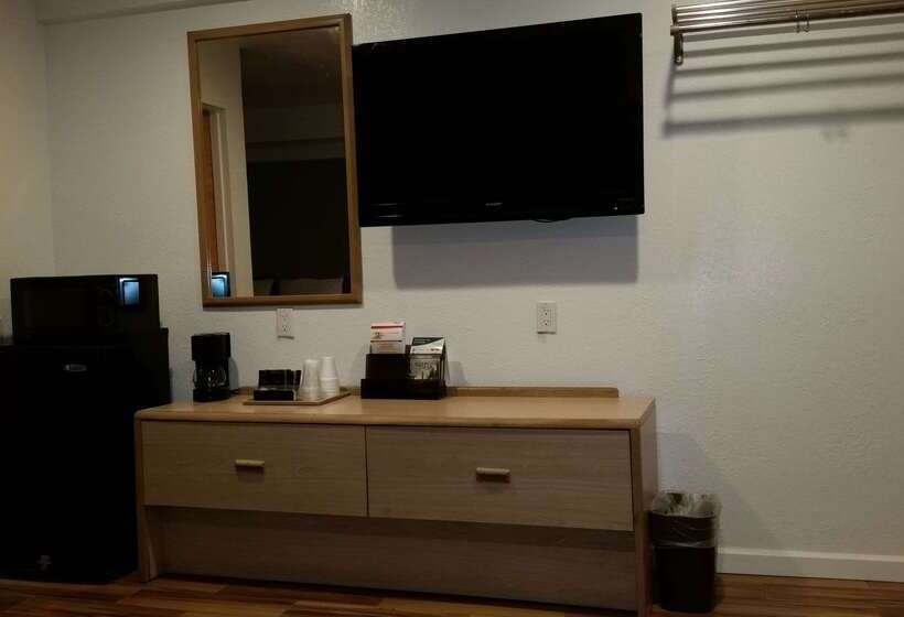 فندق Rodeway Inn Civic Center