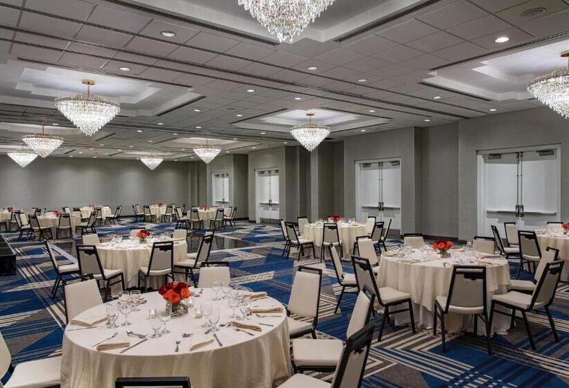 Отель Sheraton Edison