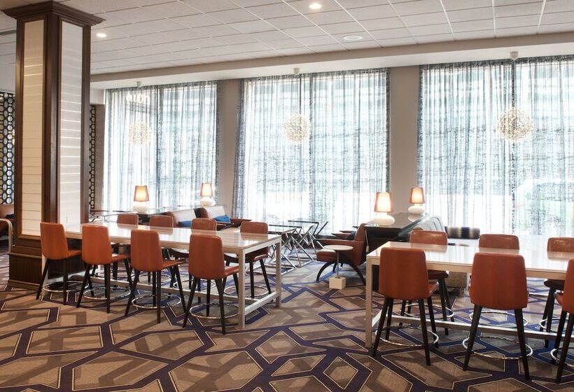 호텔 Sheraton Indianapolis City Centre