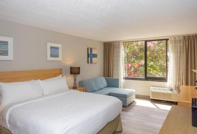 فندق Solomons Inn Resort & Marina