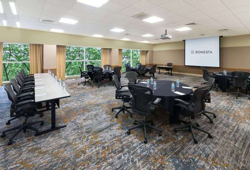 فندق Sonesta Hamilton Park Morristown  & Conference Center