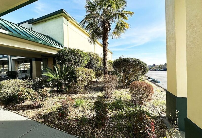 فندق Super Inn And Suites Milledgeville