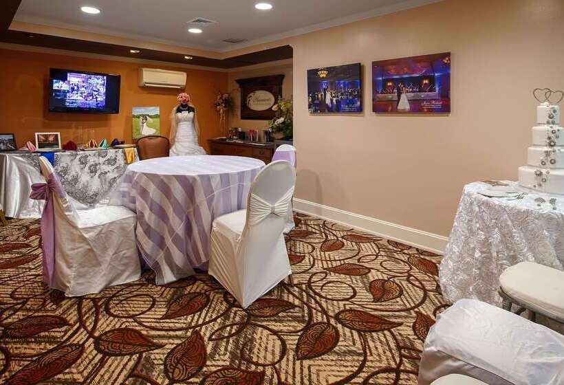 Surestay Plus Hotel By Best Western Lehigh Valley